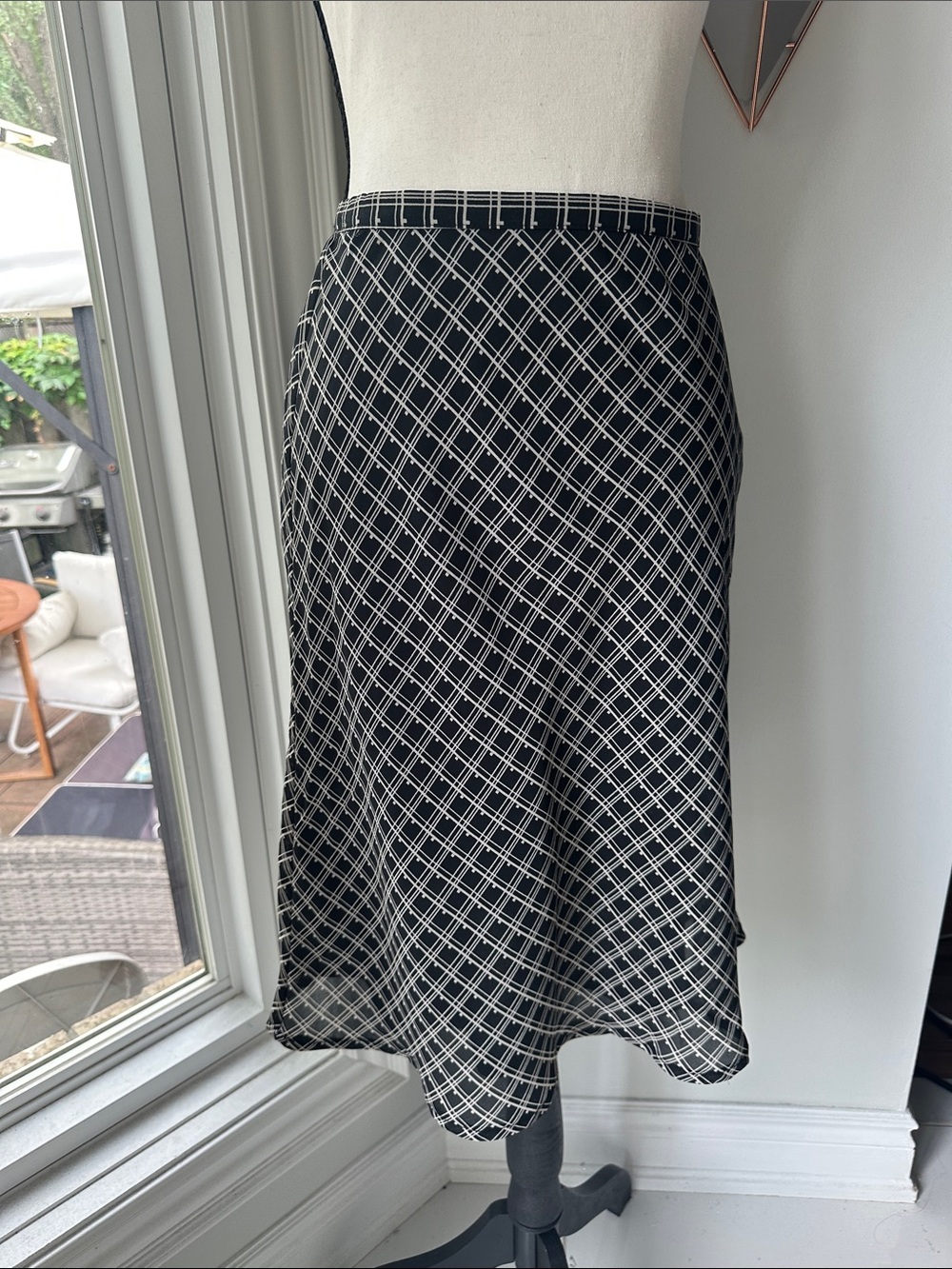 VINTAGE Y2K 90s Black White Plaid A-Line Organza Midi Skirt Fall Feminine Size 4